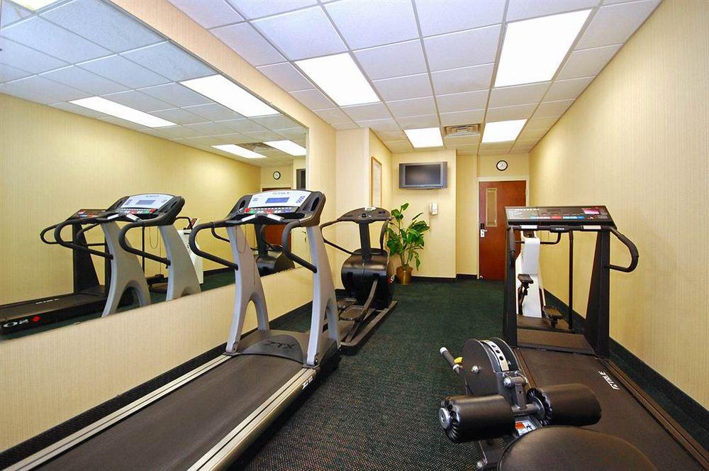 Best Western Airport Inn & Suites Cleveland Brook Park Instalações foto
